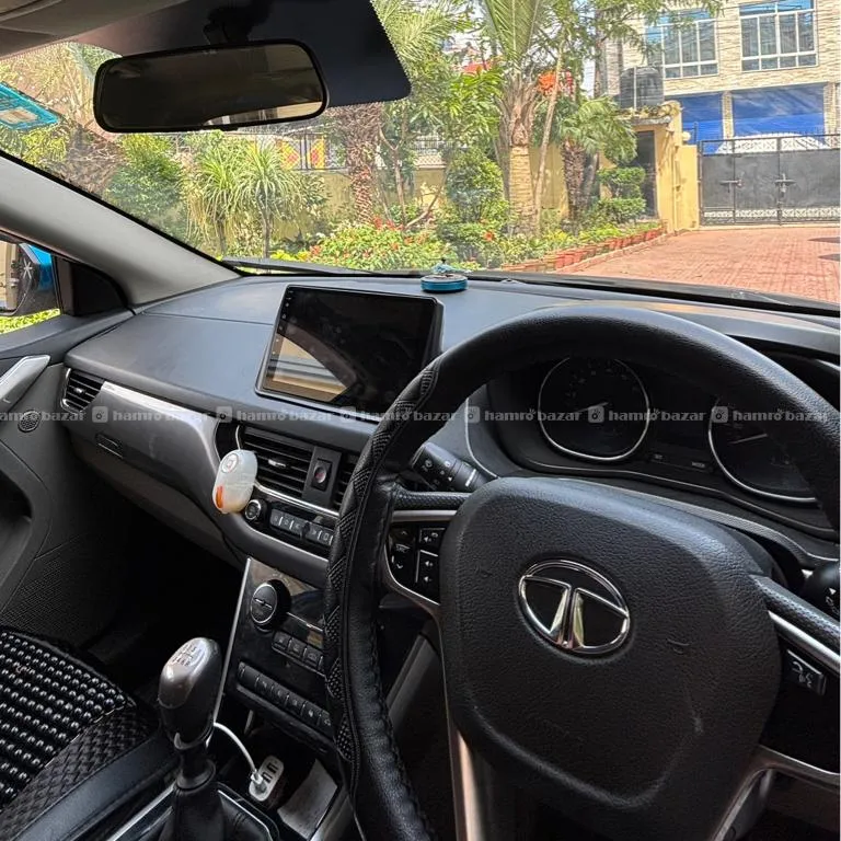 TATA Nexon XZ+ 2018 model 1.2L petrol engine 3