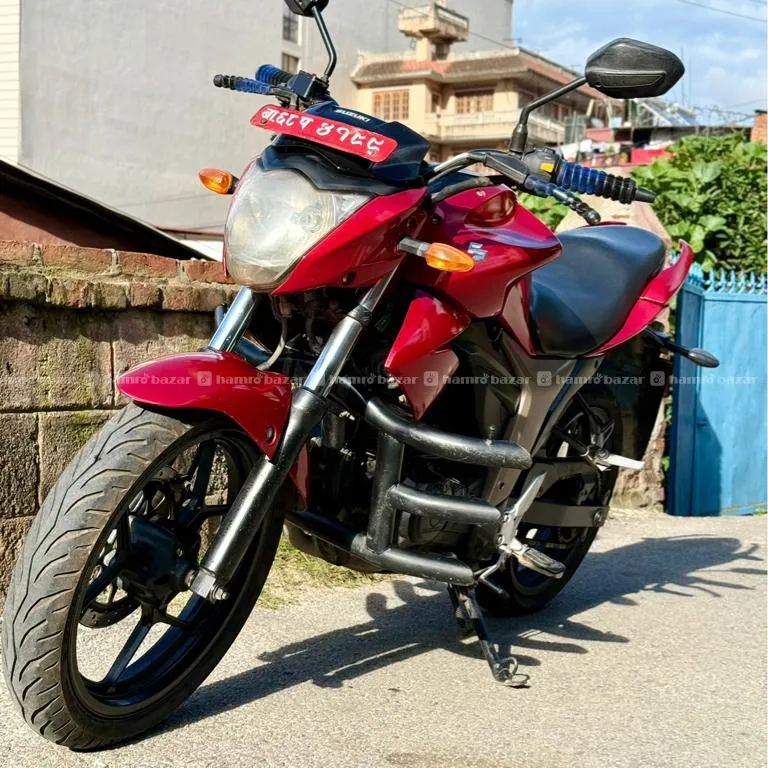 Suzuki Gixer Lot 68 On Sell 3
