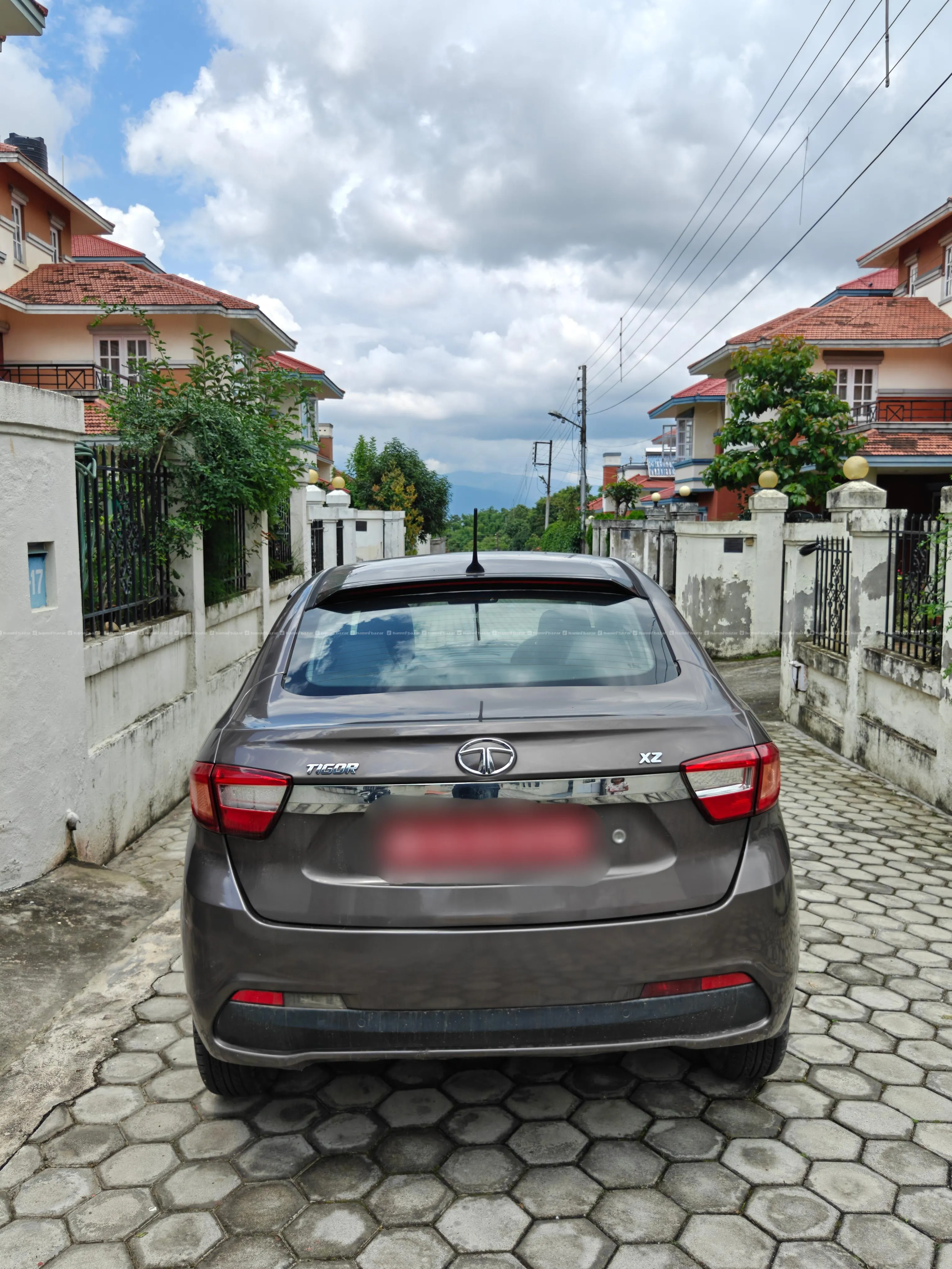 Tata Tigor 2017 (Registered and used 2018) 7