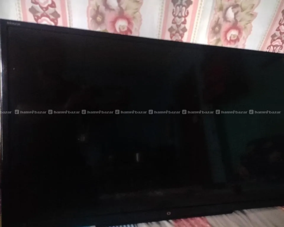 Sony Bravia TV on sell 4