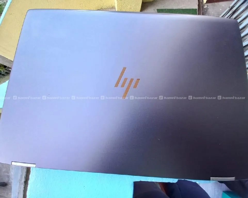 HP Spectre x 360 Convertible 15-choxx 5