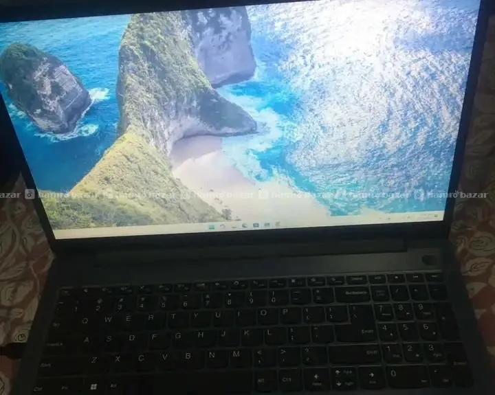 Lenovo V15 G4 4