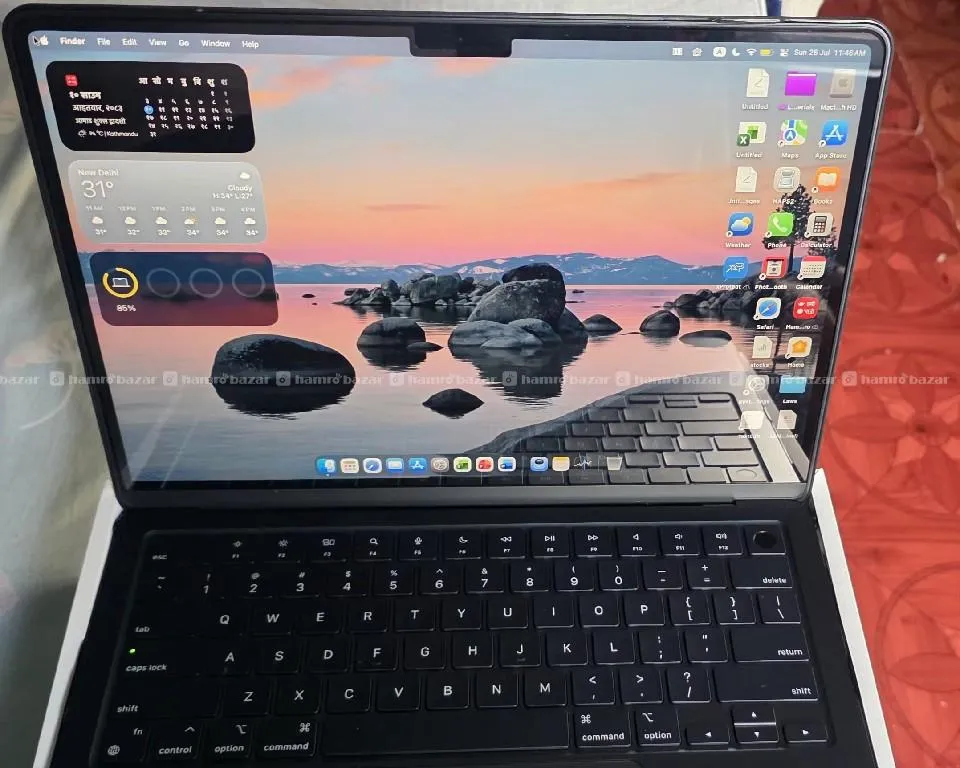 Macbook air m2 16/256 GB 6