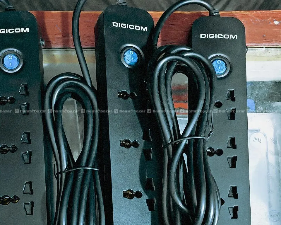 Digicom 5 port high quality multyplug 3