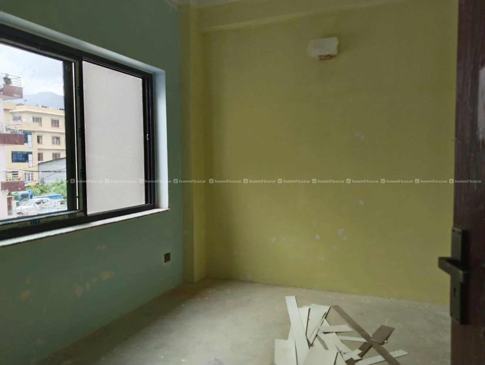 MANDIKATAR 3BHK 2BATHROOM FLAT FOR RENT CAR P,S 2