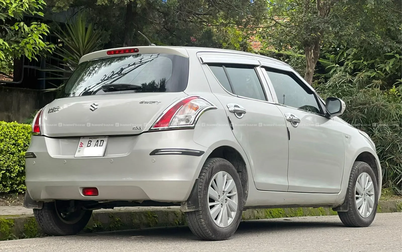 Maruti Suzuki Swift ZXi 2015 5