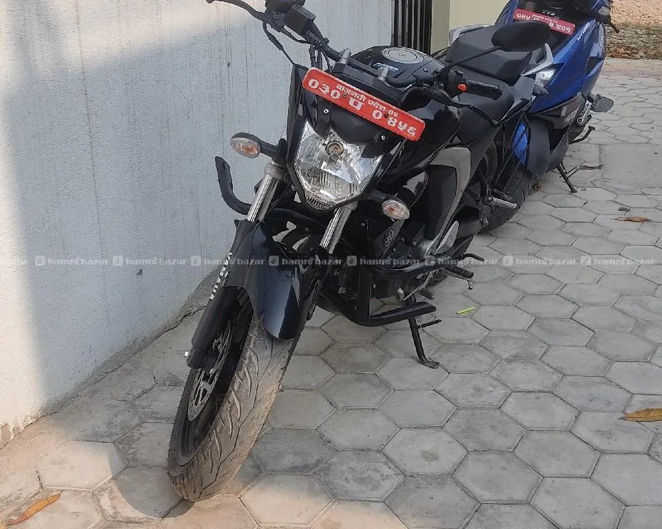 2nd hand bike FZ V2 Sale URGENT SALE 2