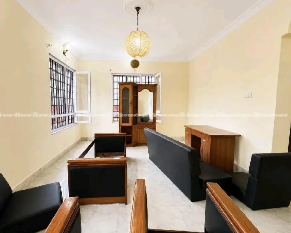 BEST DEAL !!! House for Rent 📍 Maharajgung 2