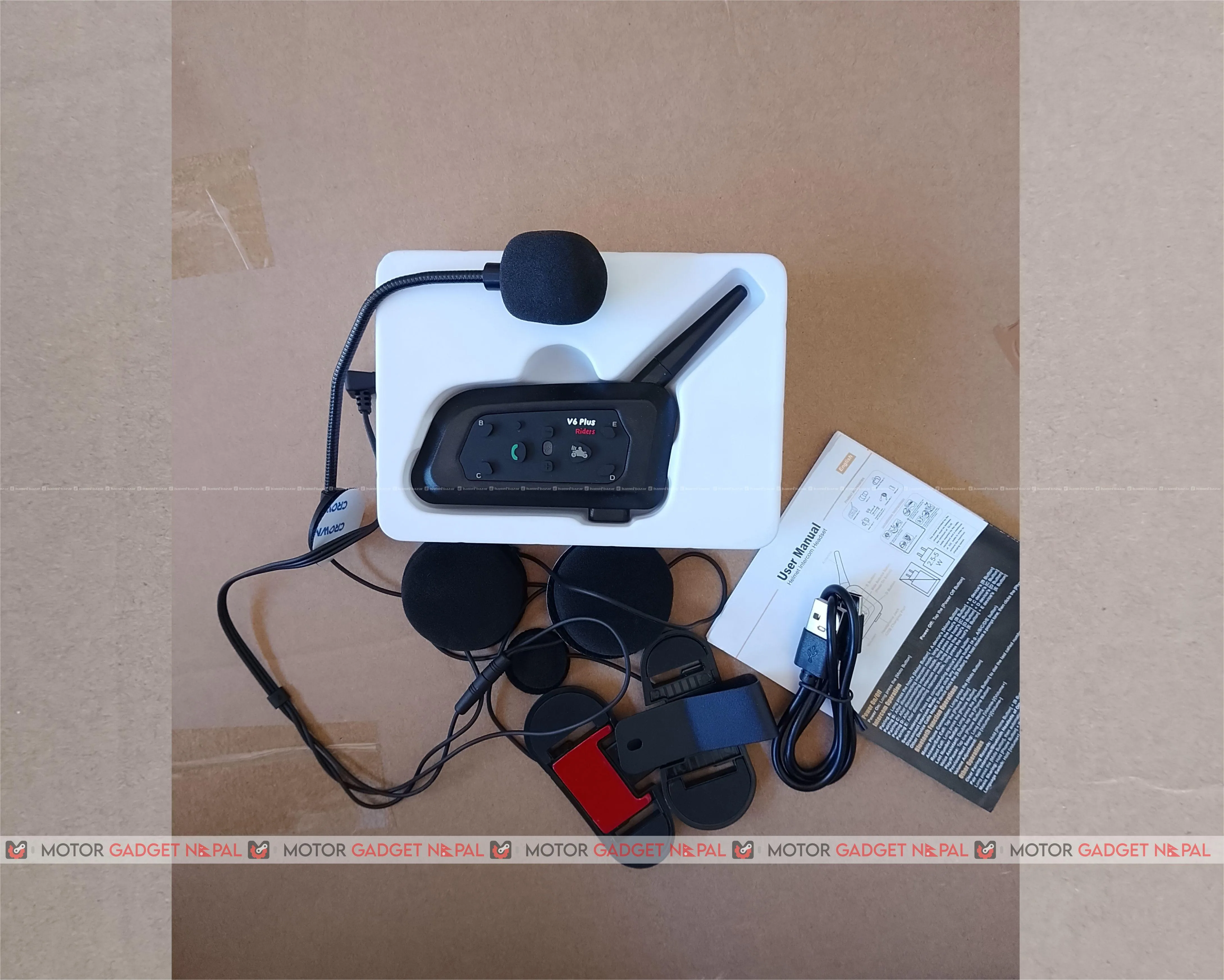 V6 Plus Motorcycle Helmet Bluetooth Intercom 2