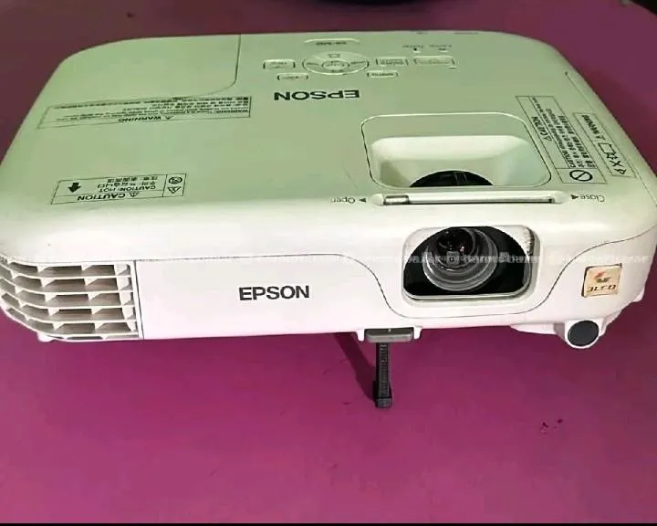 epson projector 2