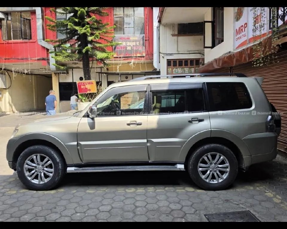 SALE! PAJERO 2017, 5 door. 2