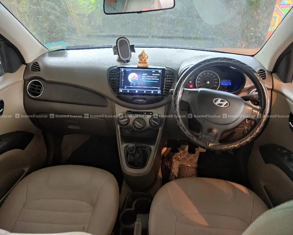 I10 magna 1.2 (2013) 3
