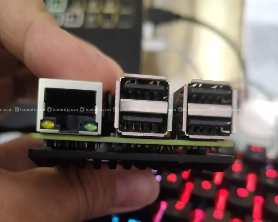 RASPBERRY PI 3 with case 3