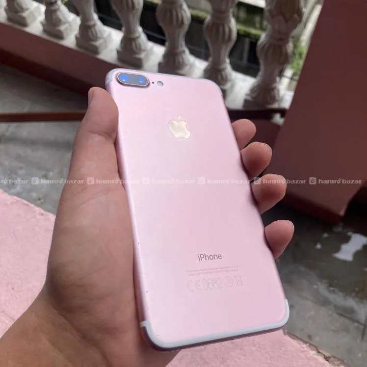 iPhone 7 Plus 32 GB 4