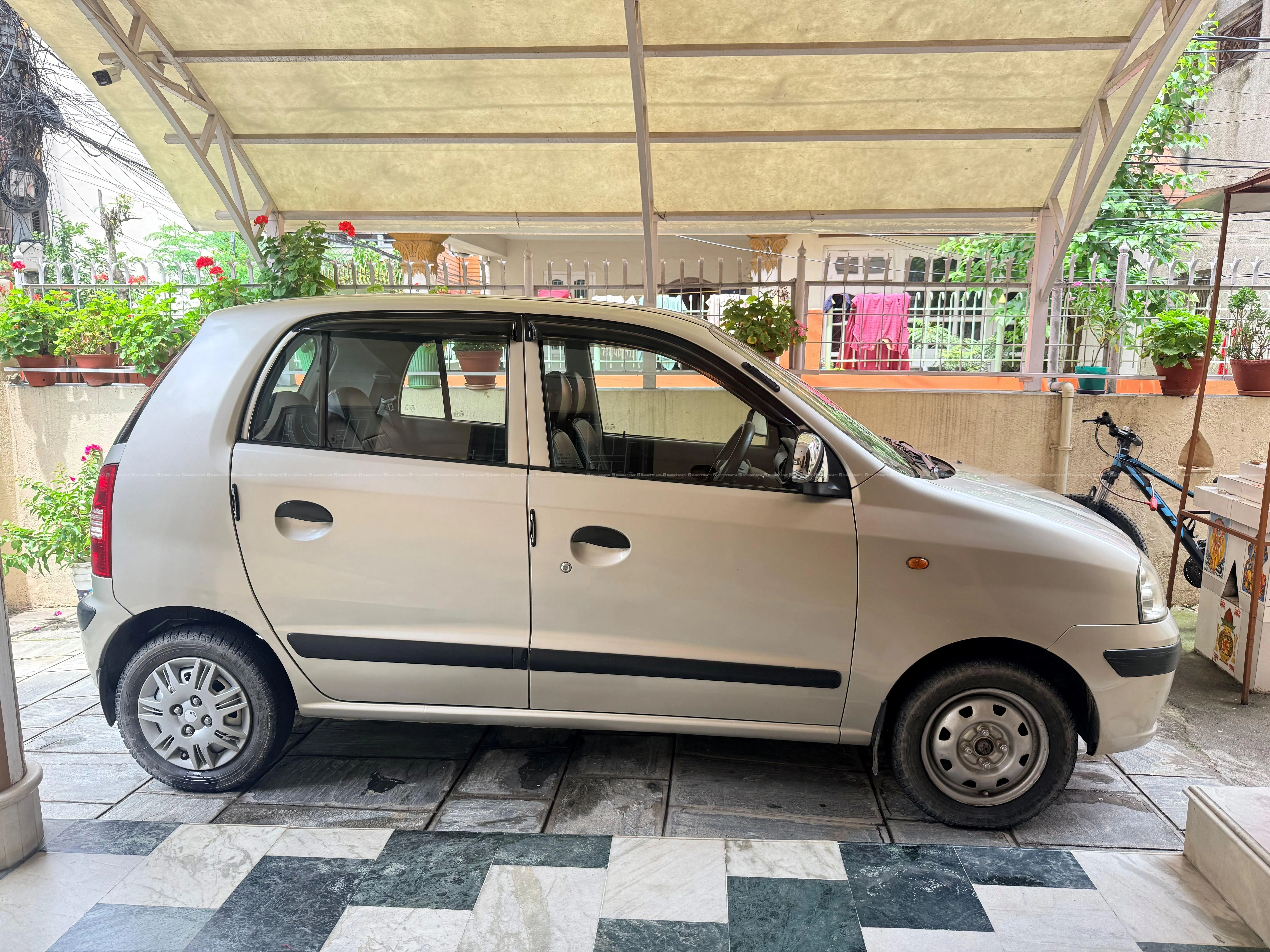 Hyundai Santro Xing (2008),Single Hand, 2