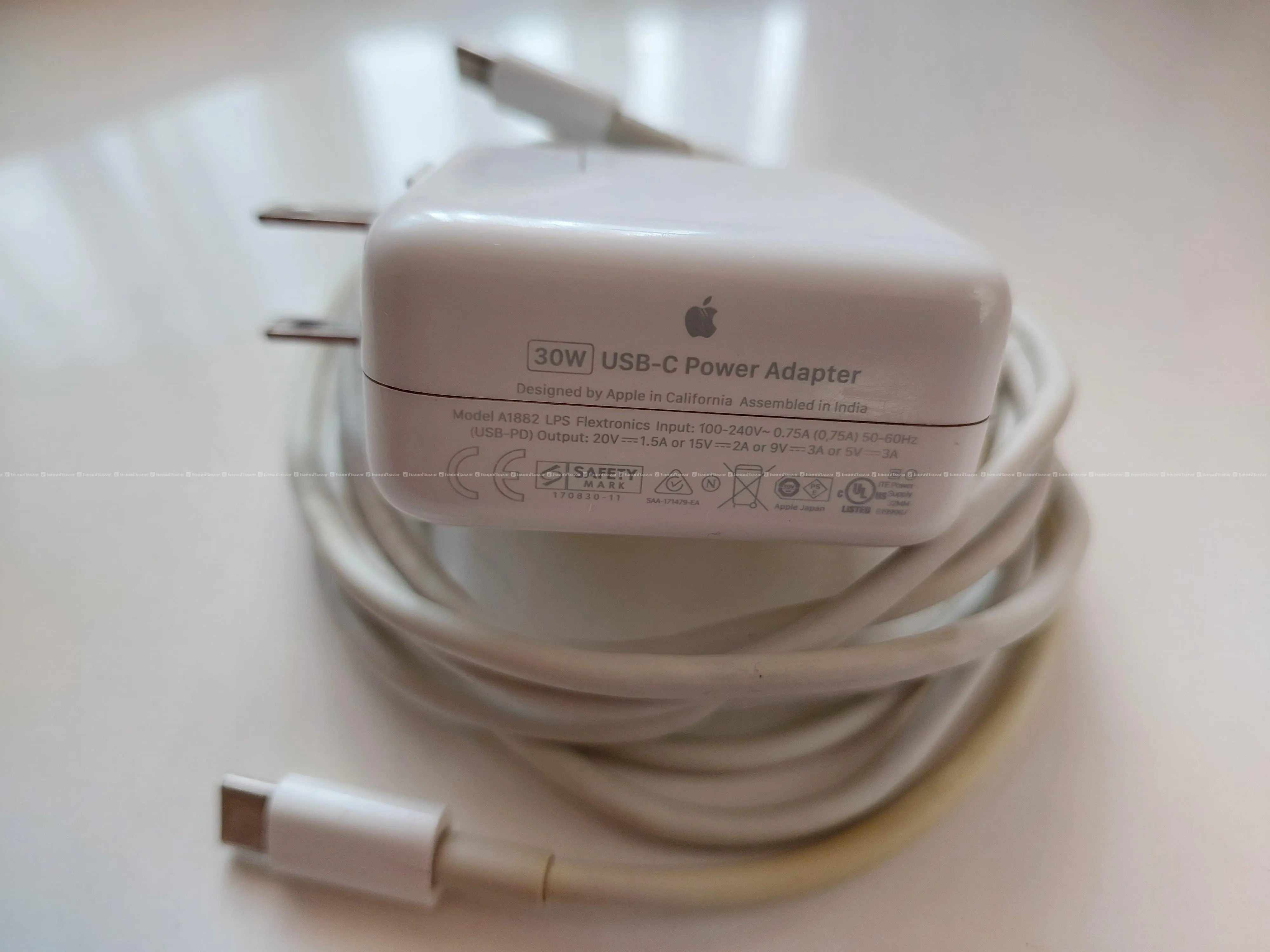 Apple MacBook Air 13-inch (2019) - Rose Gold 4