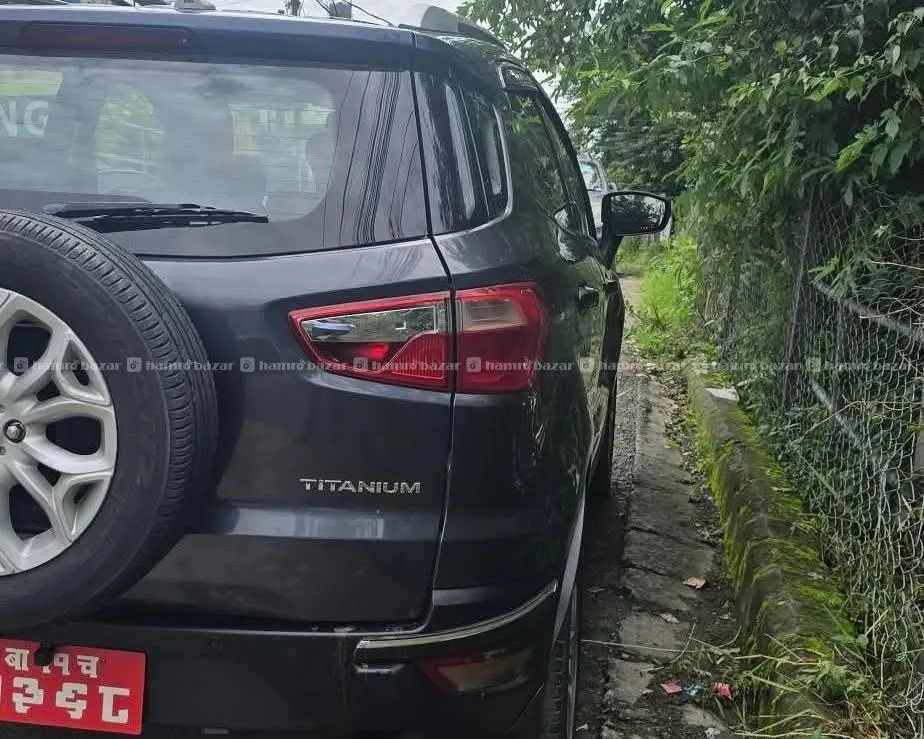 Ford Ecosportz Titanium 4