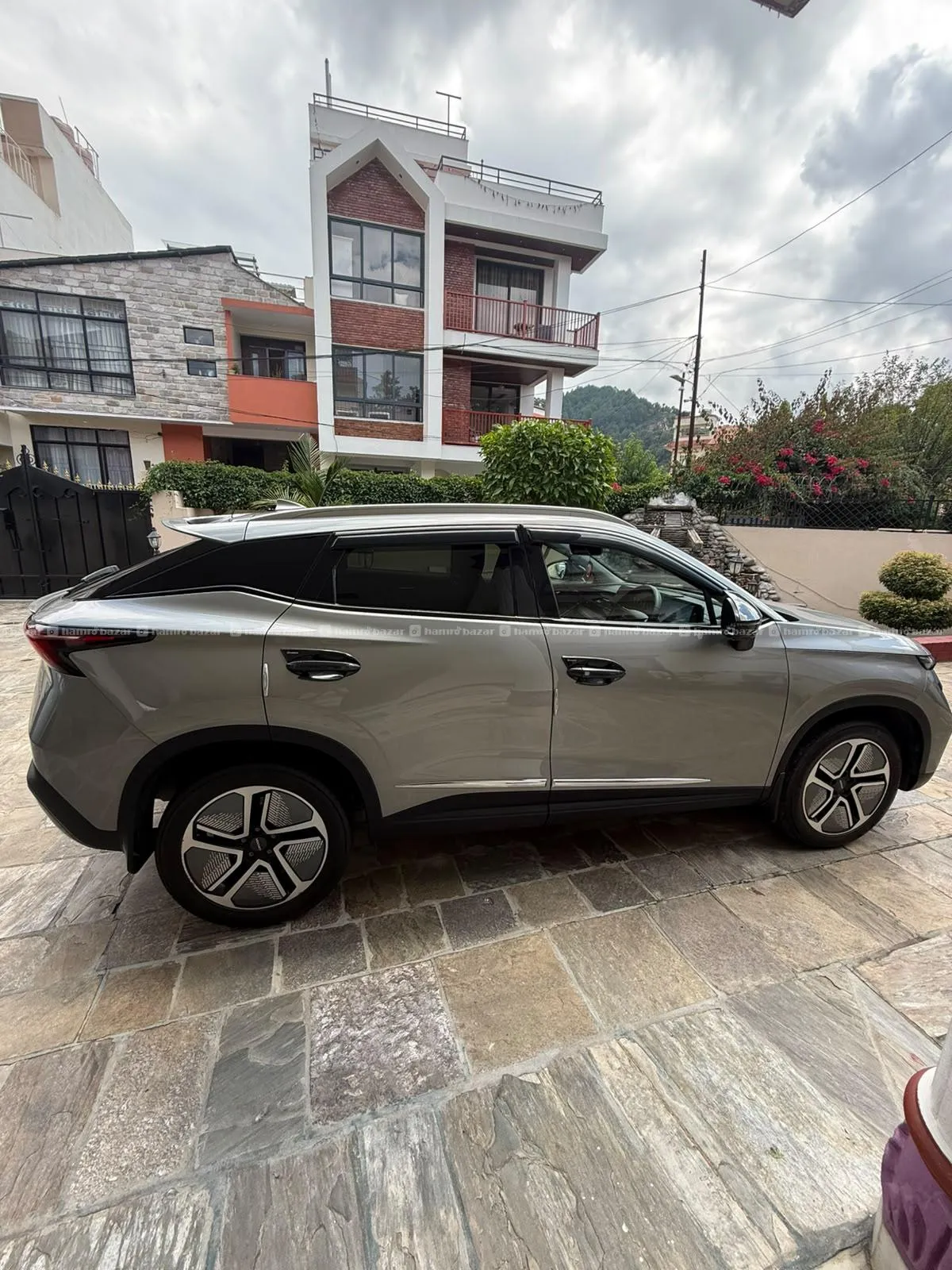 Showroom condition 2024 model Omoda 1