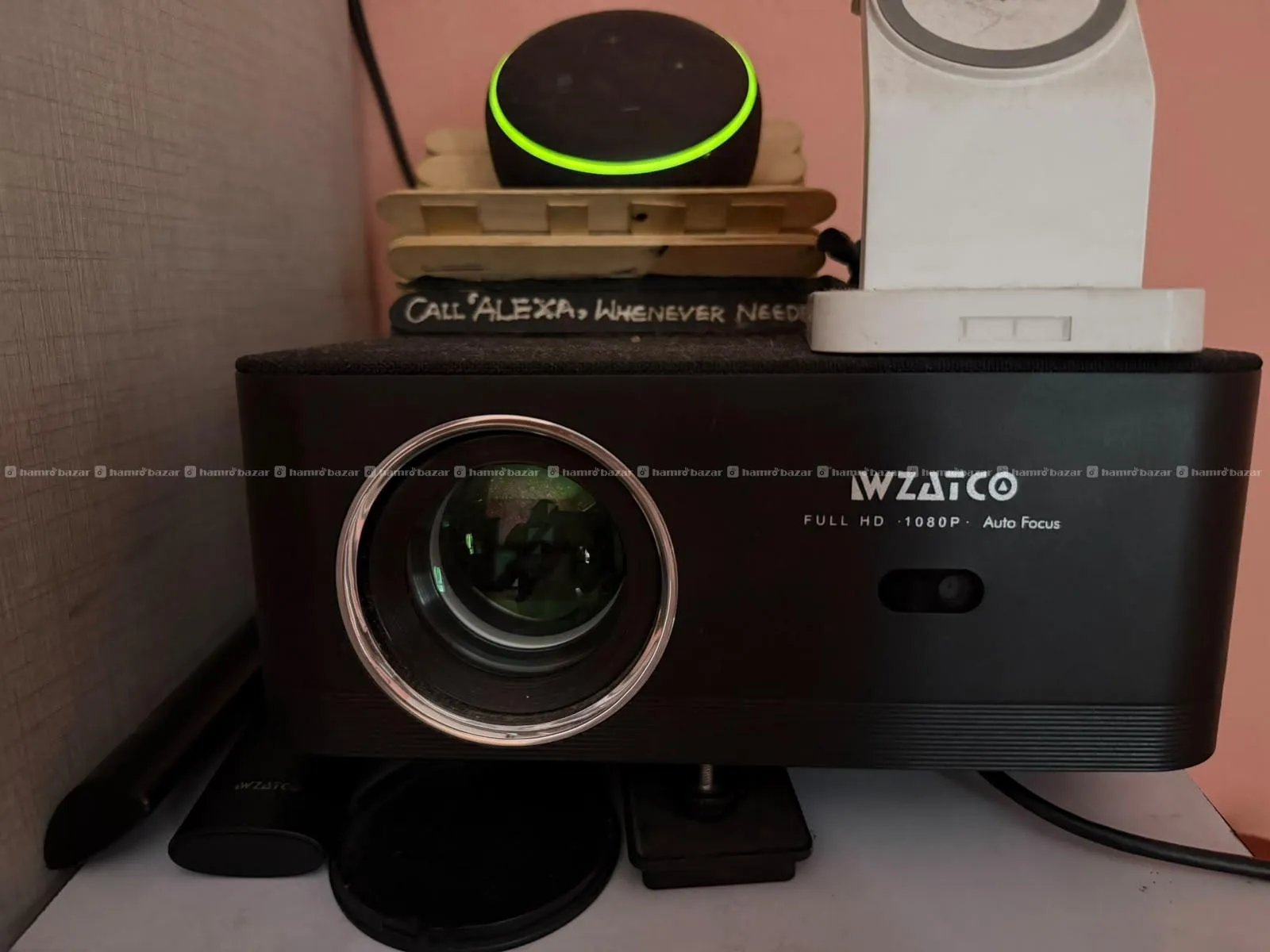 4K/FHD Projector 300 inch screen 4