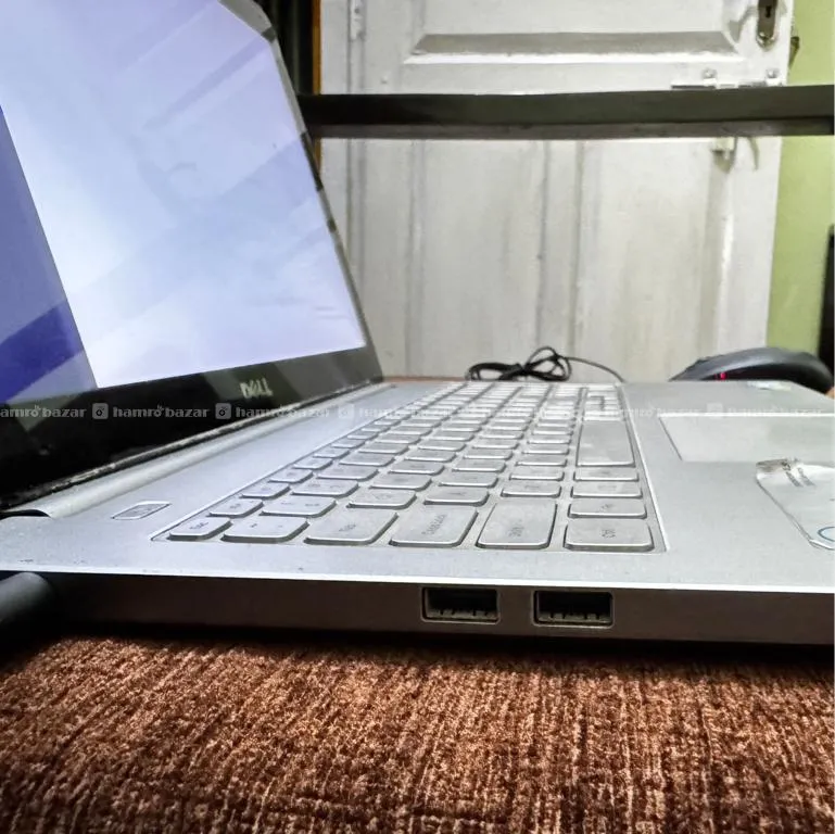 Dell Laptop 4