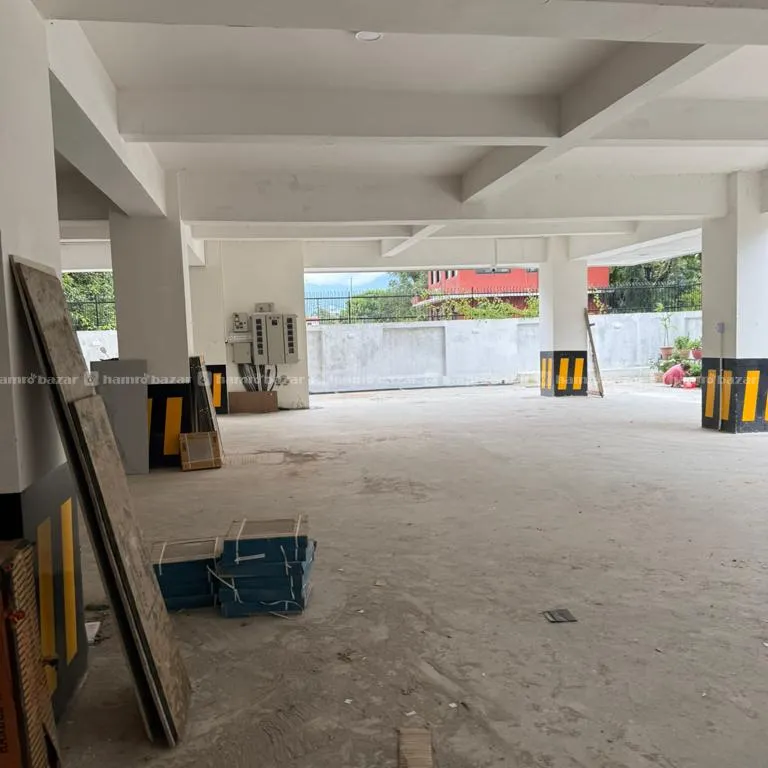 Commercial Space On Rent In Prime Location 2