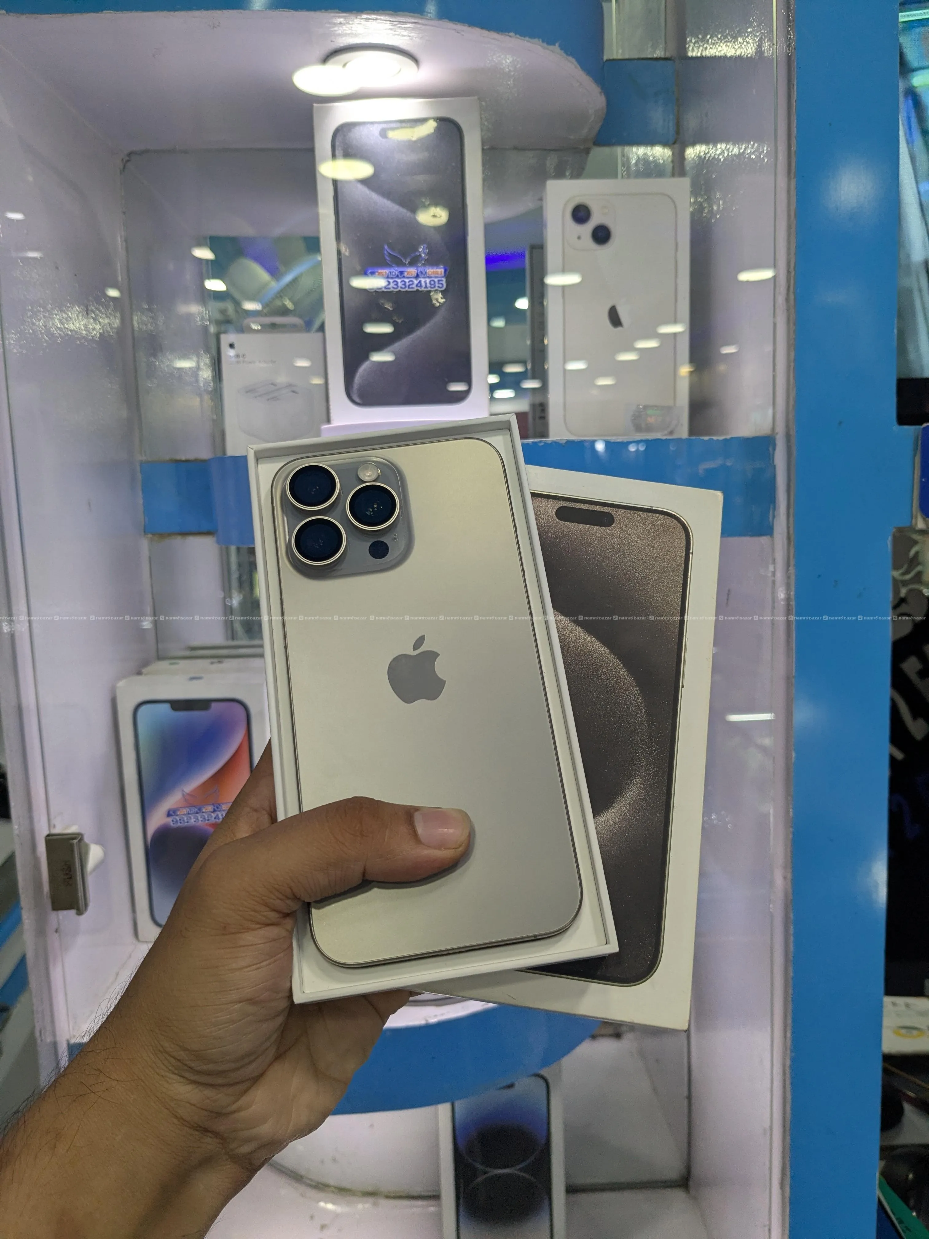 iphone 15 Pro Max 3
