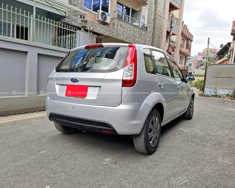 single Hand Ford Figo 2013 model 6