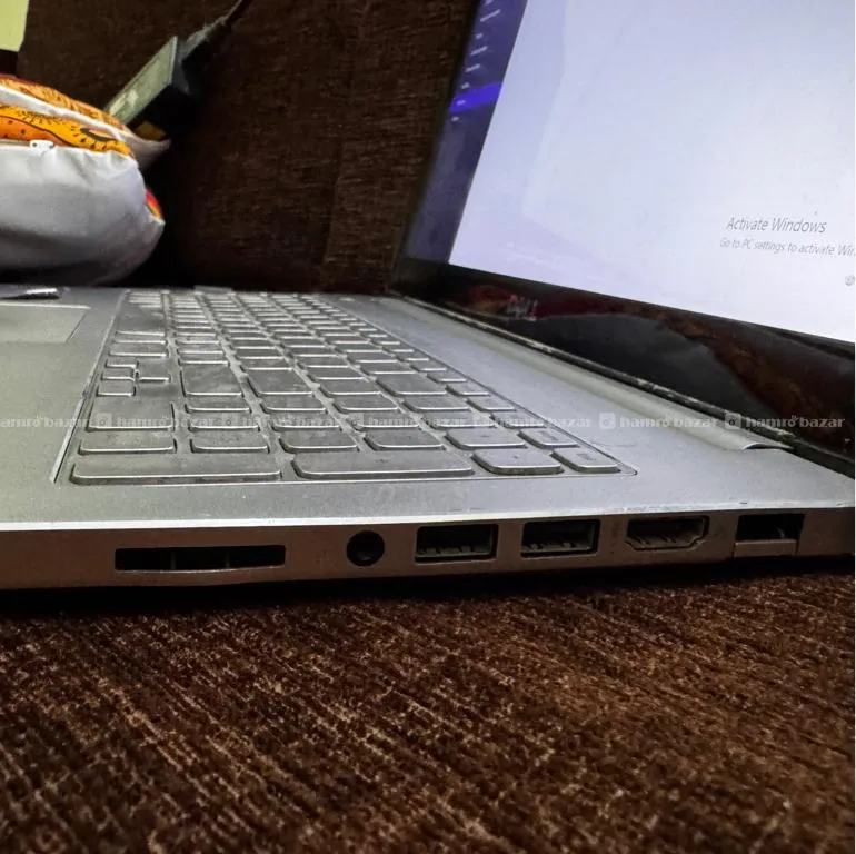 Dell Laptop 5