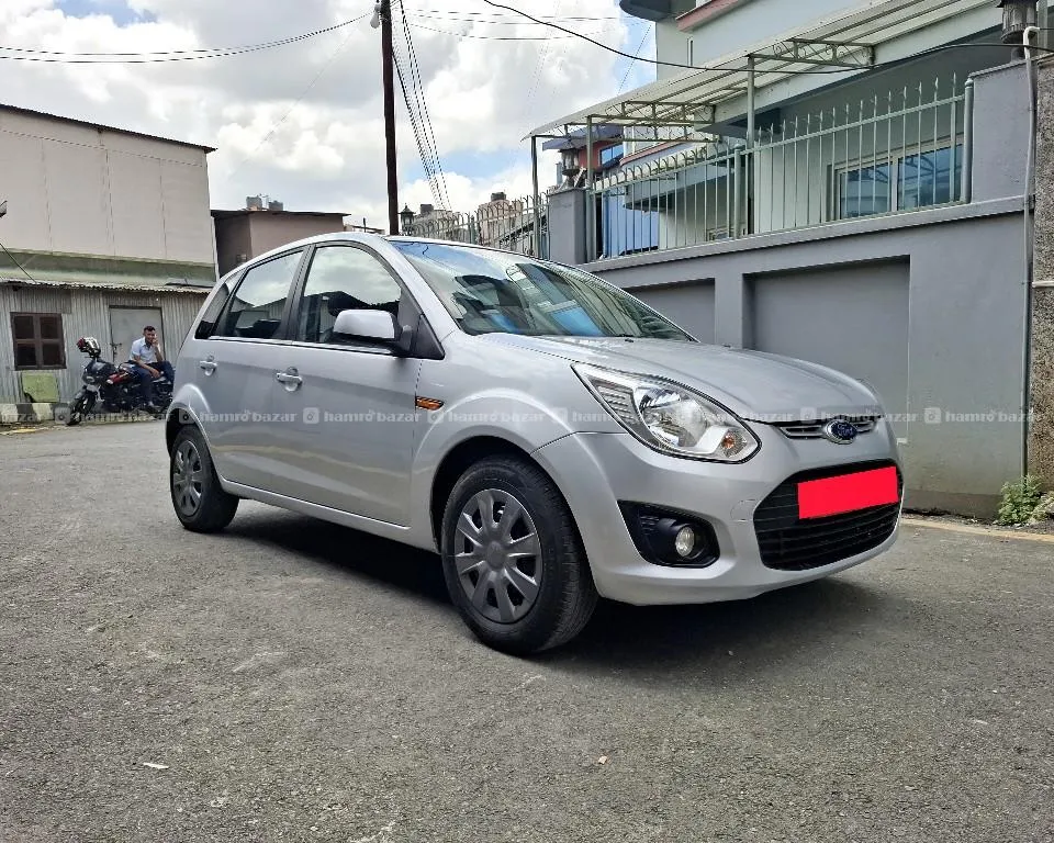 single Hand Ford Figo 2013 model 7