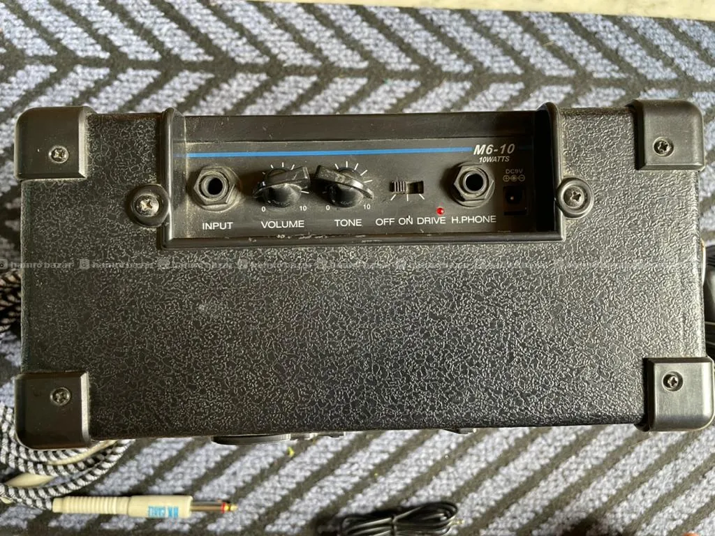 SQOE IB Model Electric Guitar + 10W AMP 3