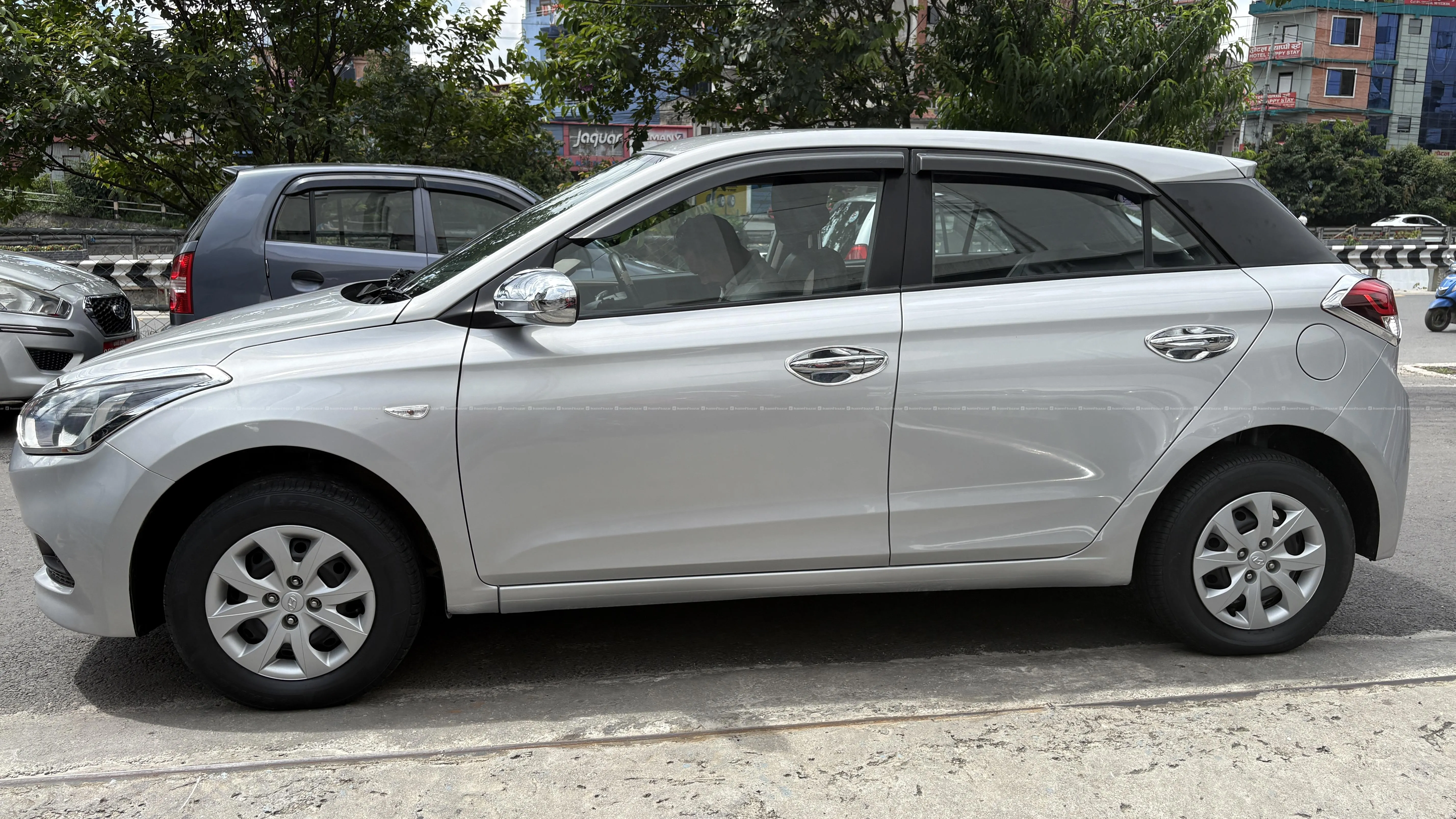 Single user 2015 model elite i20 magna on sale 5