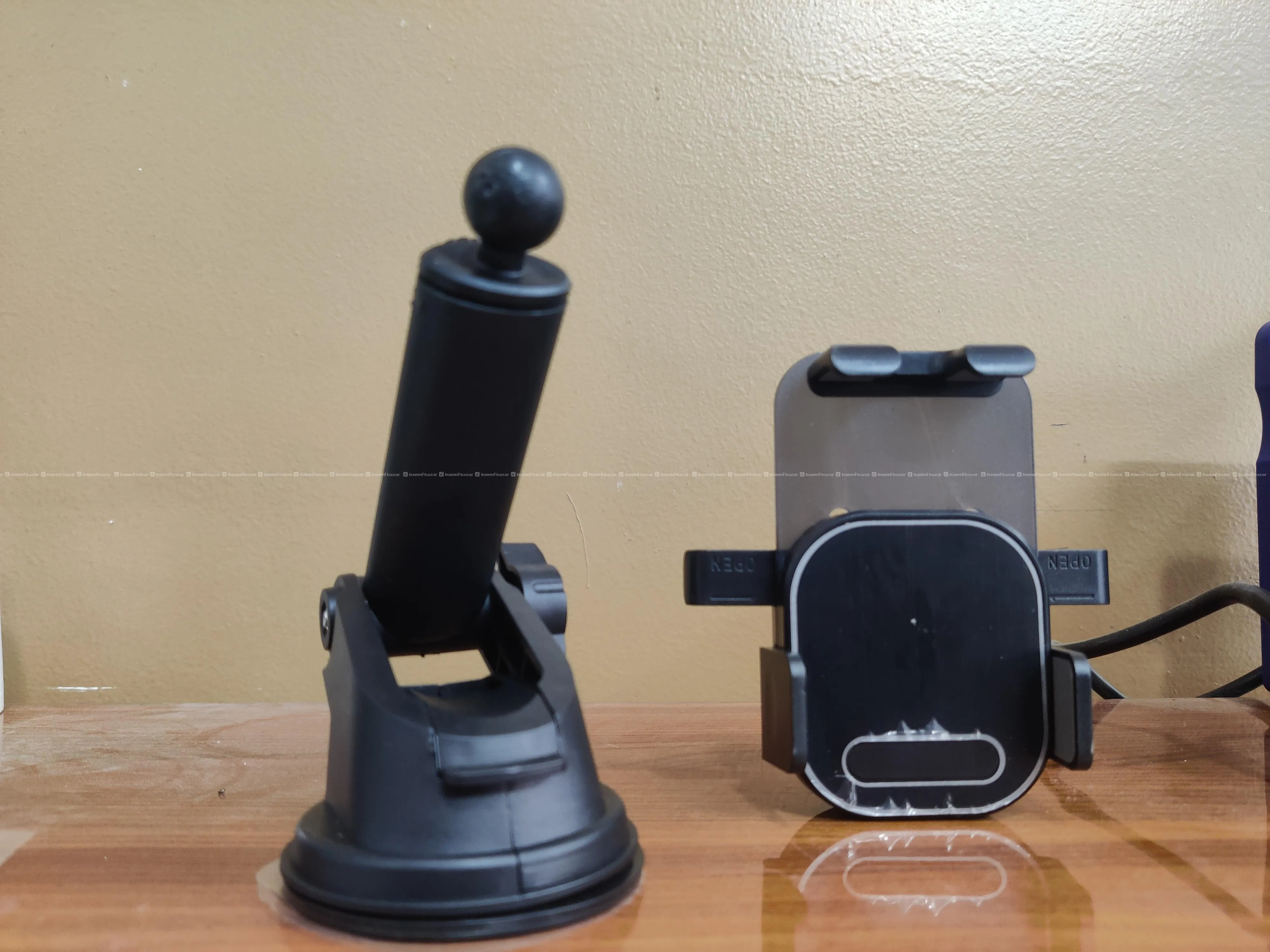 Premium Universal Car Mobile Holder 2
