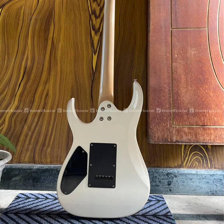SQOE IB Model Electric Guitar + 10W AMP 5