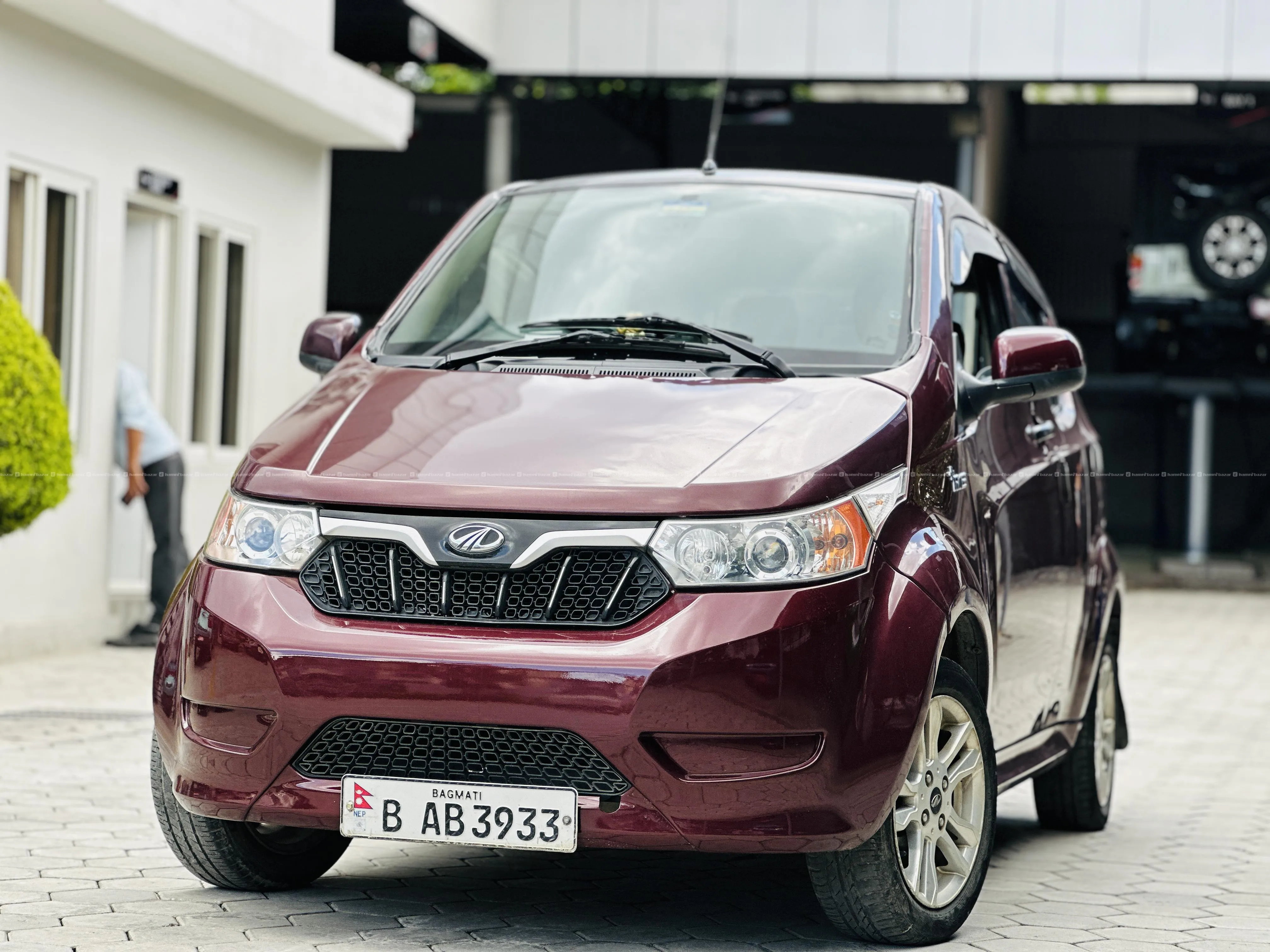 MAHINDRA e2o PLUS P6 2019 model on sale 1