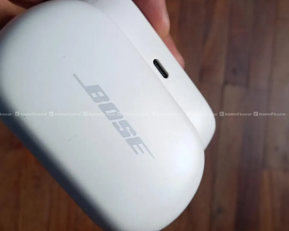 Bose QuietComfort Earbuds with ANC and IPX4 rating 2