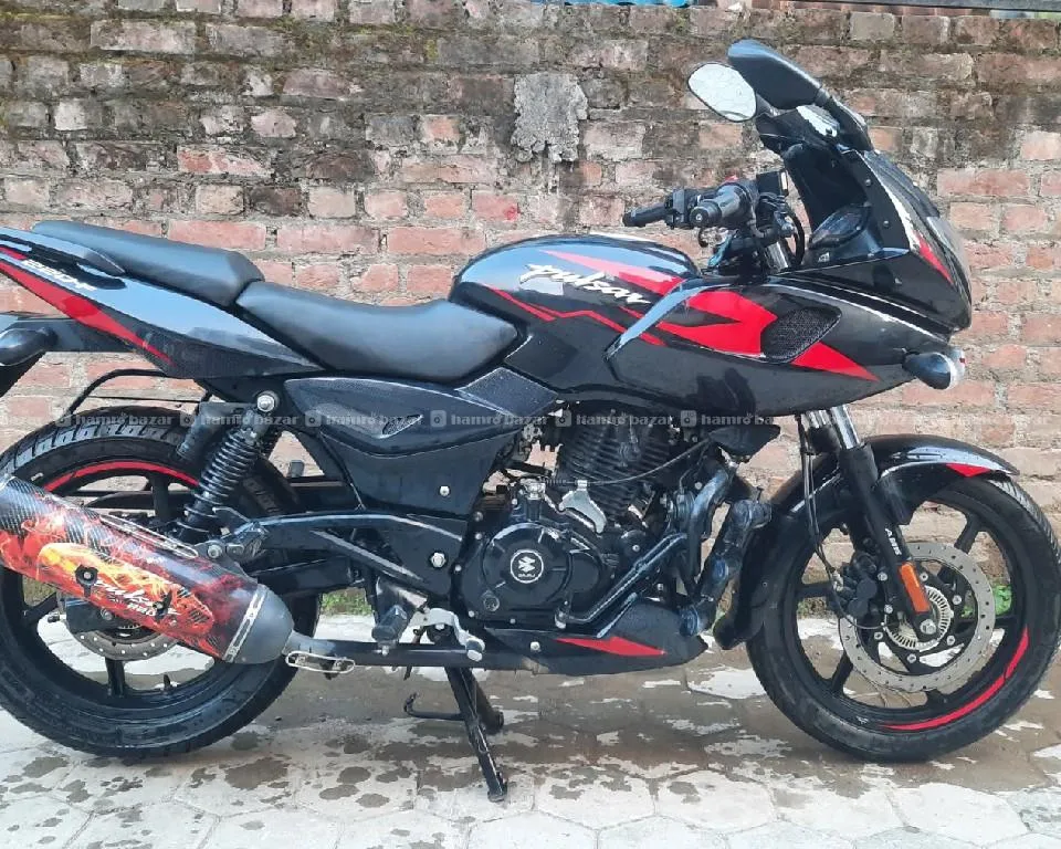 Pulsar 220F Abs (057)lot Brand New 2025 Model 4