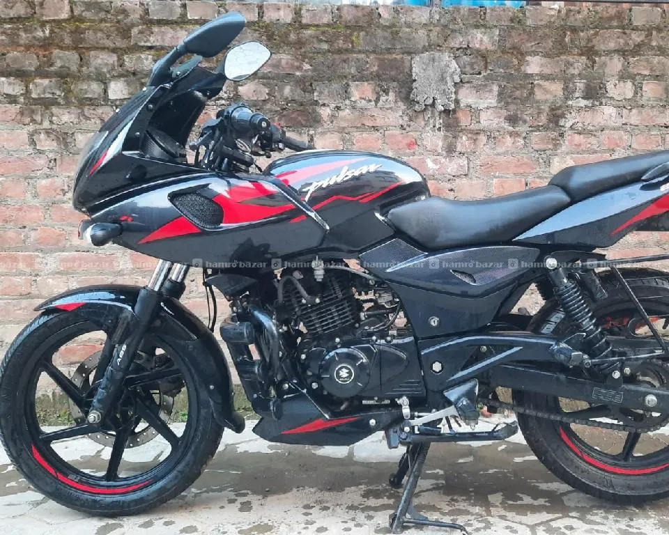 Pulsar 220F Abs (057)lot Brand New 2025 Model 3