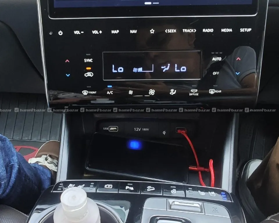Single Hand Hyundai Tucson 2021 4