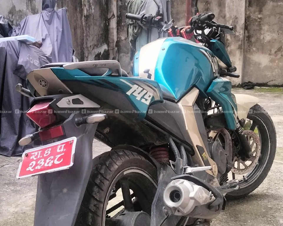 Yamaha FZ v2 2