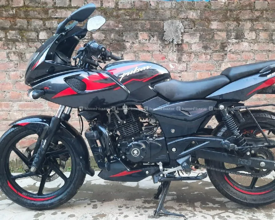 Pulsar 220F Abs (057)lot Brand New 2025 Model 5