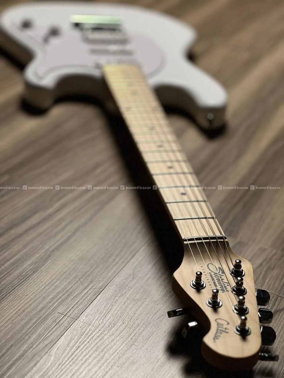 Sterling by Music Man Cutlass CT20 with Maple FB 4