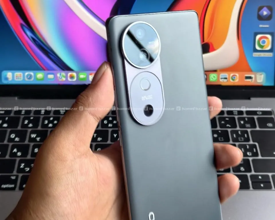 Vivo v40 8-256gb 30k only set good condition  3