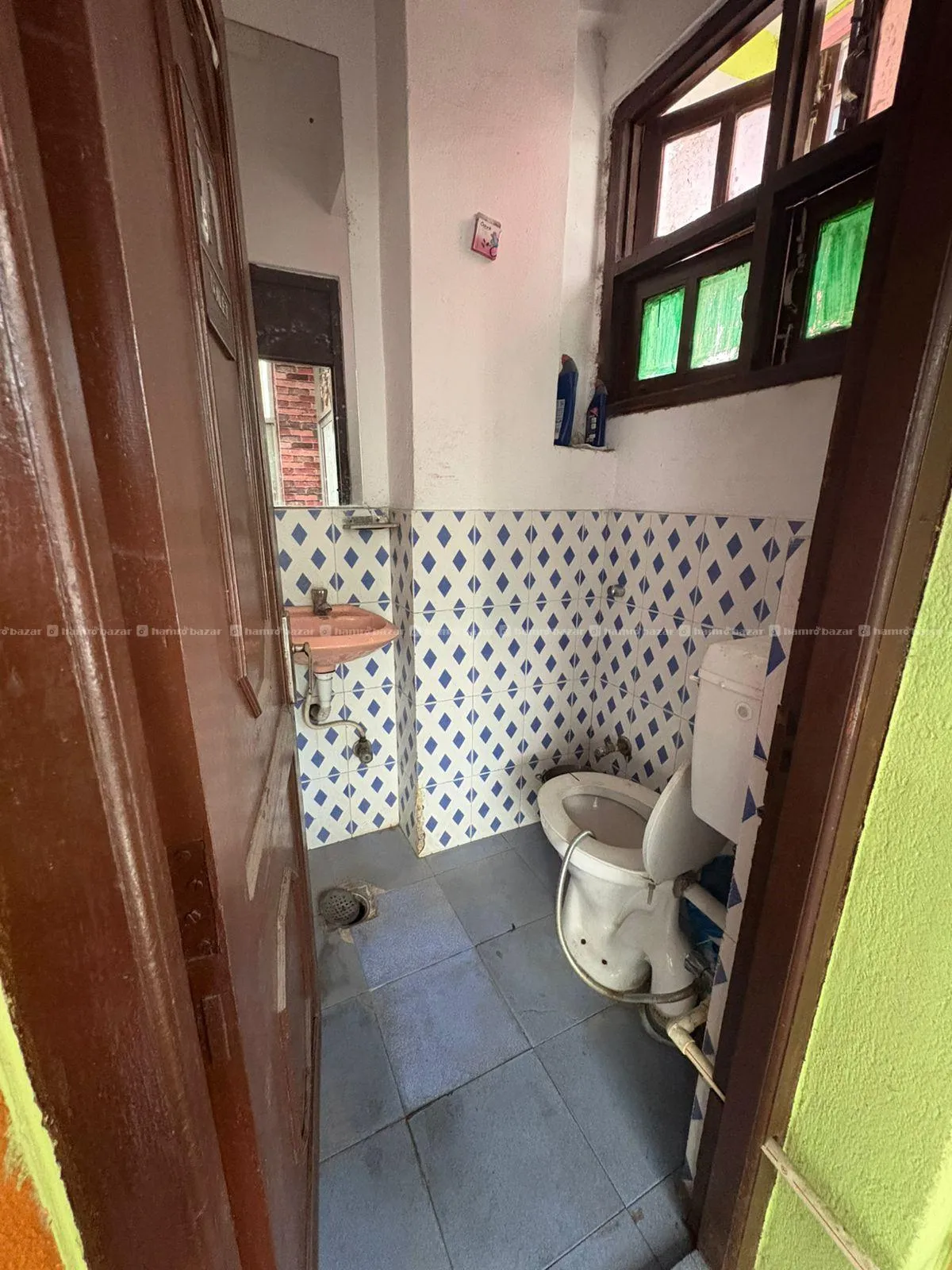 Commercial Space for Rent in Anamnagar 3