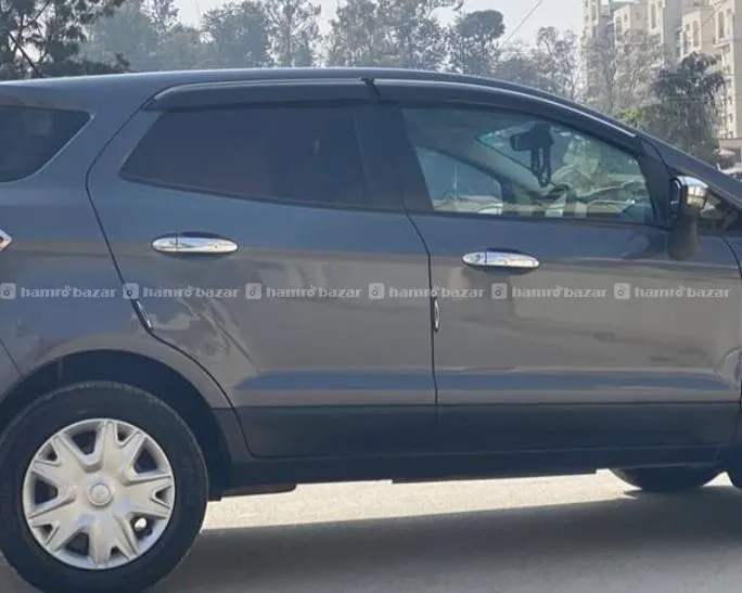 Ford EcoSport tren plus sell and exchange 2019 3