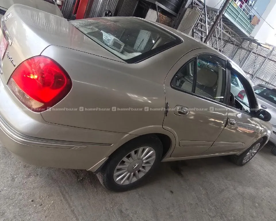 Nissan super salon sunny auto gear sell and exchan 3