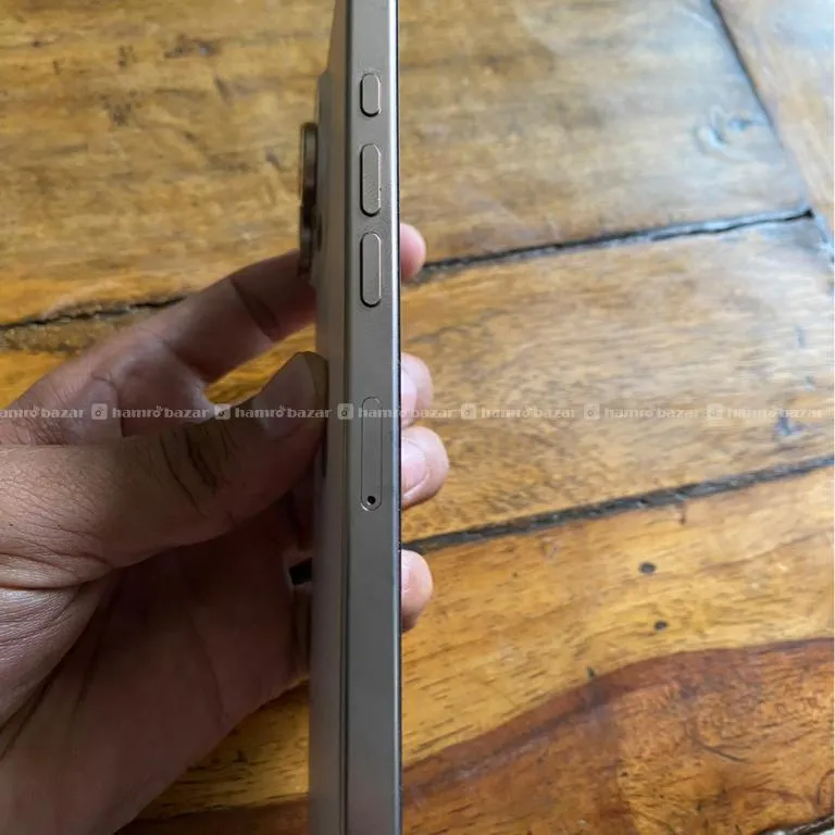 I Phone 16 Pro Max (9747541625) 3