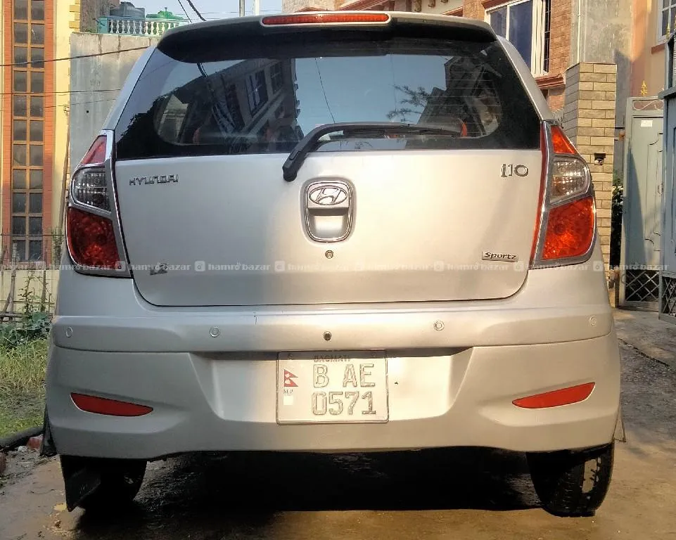 I10 sportz २0१3 model 2