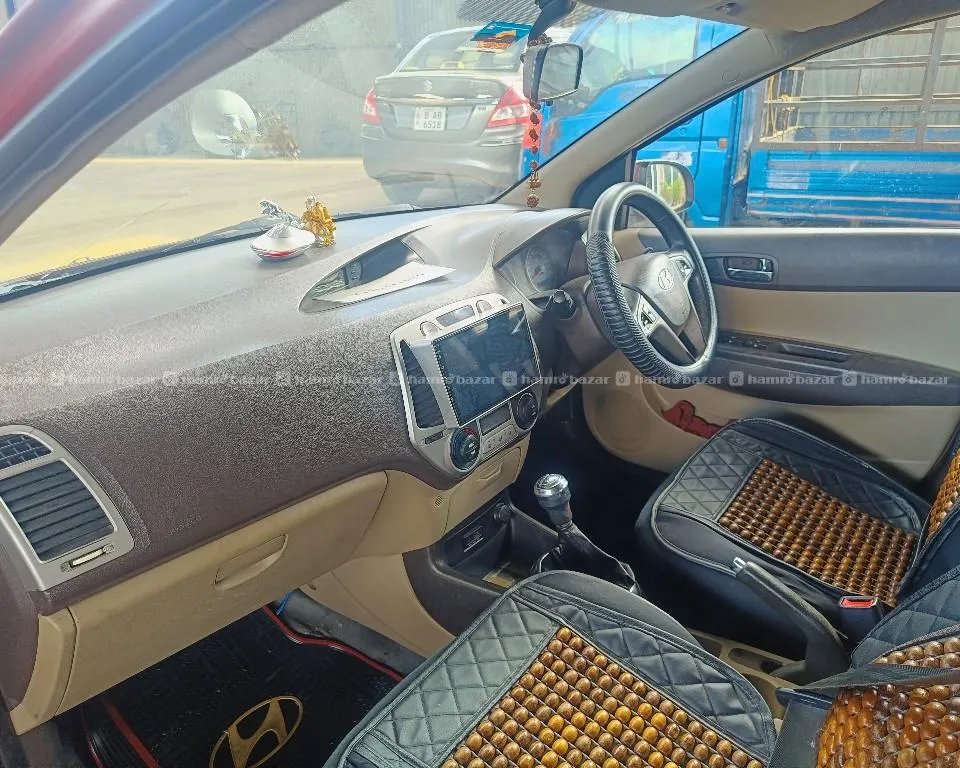 Hyundai i20 Asta full option. 2