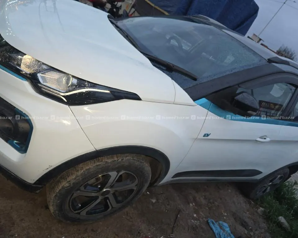 TATA NEXON ev xz +single hand sell and exchange 2