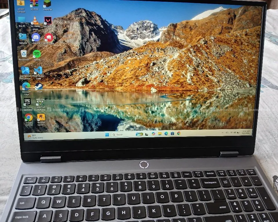 Lenovo LOQ 15IRX10 RTX 5060 3